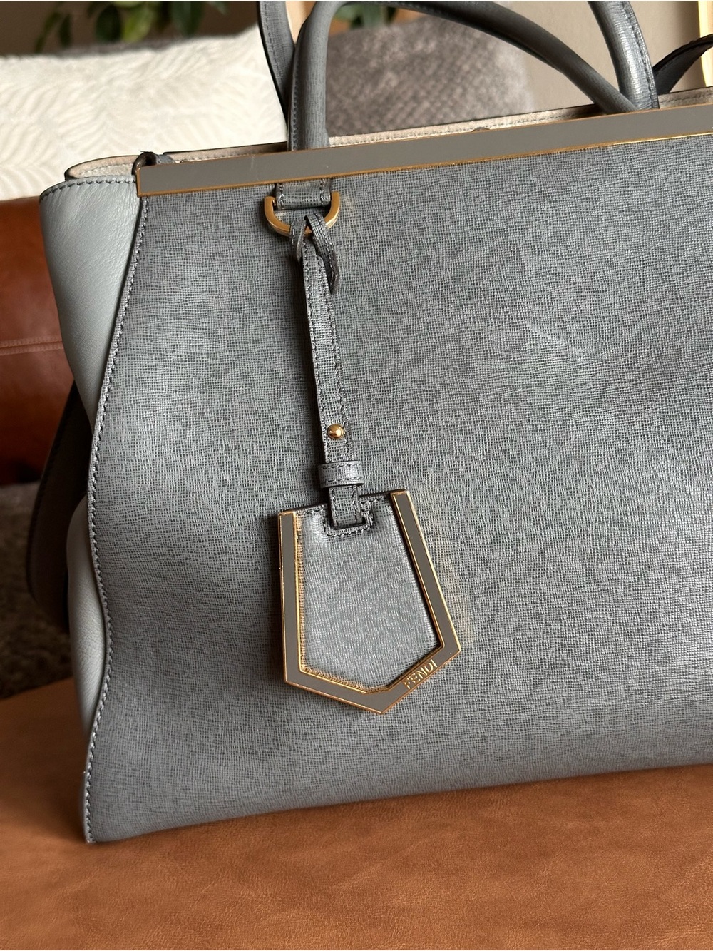 Fendi 2Jours Gray Leather Large Tote Bag Satchel Crossbody Strap Authentic - Picture 9 of 12